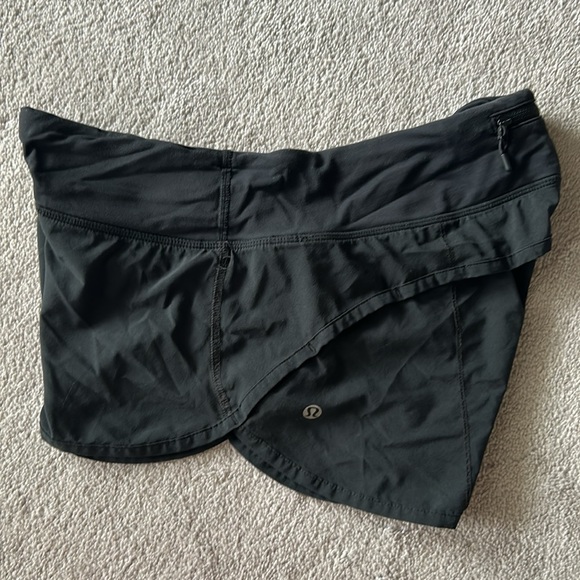 Lululemon Speed Up Running Shorts - Picture 3 of 3